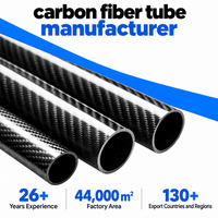 Tube en fibre de carbone moulé par compression étanche de 1000 mm, tuyau en fibre de carbone durable pour mât de drapeau extérieur et bâtons de trail running OEM