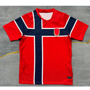 Fornitore all'ingrosso di articoli da <span class=keywords><strong>calcio</strong></span>: Nuova Maglia Ufficiale 2026/2027 Rossa N.9 da Uomo di Alta Qualità - Adoro Guardare la Stagione della Norvegia - Product Image 3