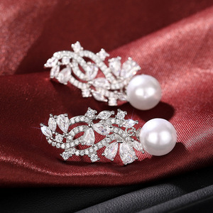 Eleganti Orecchini Pendenti Geometrici a Marquise con Perle Finte, Gioielli di Lusso da Donna alla Moda, per Uso Quotidiano, Regalo Chic - Product Image 6