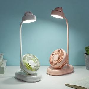 Nueva Lámpara de Escritorio con Ventilador Integrado, 3 Velocidades de Viento y Brillo Ajustables, Lámpara de Mesa LED Tipo Cuello de Cisne Flexible y Pequeña - Product Image 1