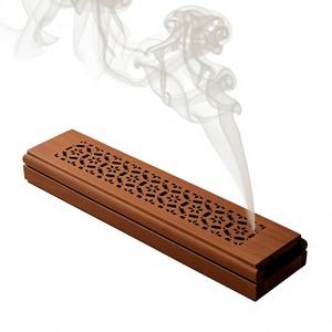 Brûleur d'encens en bois avec design personnalisé découpé au laser, diffuseur d'aromathérapie pour la décoration intérieure, brûleur de bakhoor portable, cadeaux religieux - Product Image 1