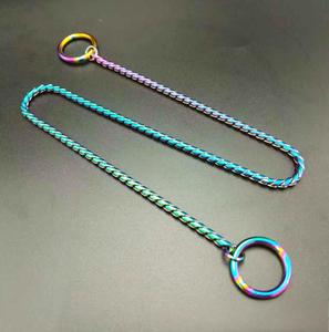 Neue Umweltfreundliche 316 Edelstahl Martingale Schwarze Hundeleine mit Schlangenkette und Nieten-Dekoration für Hunde & Kleintiere - Product Image 2