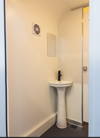 Toilette portable européenne de luxe avec douche pour le camping et les sanitaires extérieurs