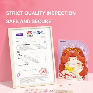 Autocollants pour ongles imperméables et scintillants pour enfants Mideer, unisexes, pour les âges de 2 à 14 ans+, design princesse multicolore - Product Image 3