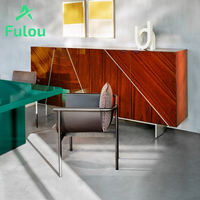 Chaise de salle à manger contemporaine de qualité en bois massif avec coussins moelleux, design ergonomique, finitions en cuir, fauteuil robuste en métal
