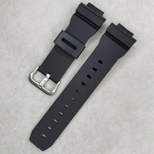 Bracelet de montre en caoutchouc plastique populaire de 18 mm pour la série DW6900, bracelet de montre en caoutchouc <span class=keywords><strong>DW</strong></span> <span class=keywords><strong>6900</strong></span> avec boucle en acier argenté - Product Image 3