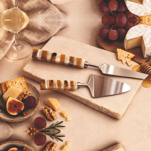 Juego de Cubiertos de Resina y Acero Inoxidable de Diseño Artesanal, Utensilios para Postre con Mango de Resina, Diseño Novedoso para la Mesa del Hogar y la Cocina - Product Image 4