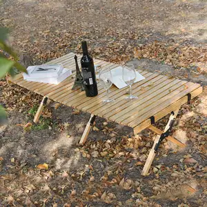 木质野餐折叠卷起户外野营沙滩用餐使用低便携桌