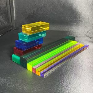 Tige acrylique en <span class=keywords><strong>plastique</strong></span> <span class=keywords><strong>de</strong></span> couleur claire du fabricant chinois différentes formes matériaux PMMA tiges en <span class=keywords><strong>plastique</strong></span> transparent <span class=keywords><strong>Type</strong></span> <span class=keywords><strong>de</strong></span> modèle - Product Image 3