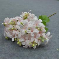 Guirlande réaliste de fleurs artificielles de marguerites et de lotus douces pour la décoration de la remise des diplômes, Noël, le Nouvel An chinois et le festival indien Diwali