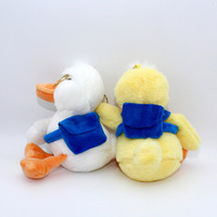 En gros : Jouets en peluche canard avec lunettes, petits jouets en peluche Kawaii, poupées en peluche douces, pendentifs de sac, accessoires de mode, porte-clés en peluche