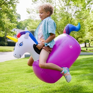 Brincolín Inflable de Unicornio Hop N Go, Juguete de PVC para Niños, para Saltar y Hacer Brincos, para Mayores de 5 Años, Juegos al Aire Libre - Product Image 2