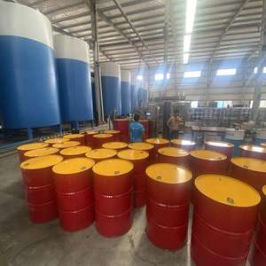 Huile moteur de restauration pour véhicules à haut kilométrage API SP SN 5W30 <span class=keywords><strong>5W40</strong></span> <span class=keywords><strong>10W40</strong></span> 15W40 Spéciale pour voitures anciennes à moteur thermique avec propriétés d'étanchéité et anti-usure - Product Image 1