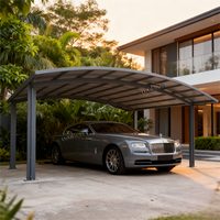Garage moderne de luxe en alliage d'aluminium avec toit arqué durable et imperméable pour 2 voitures, idéal pour les maisons et villas haut de gamme