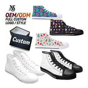 รองเท้าผ้าใบลายพิมพ์น่ารักสไตล์วรรณกรรมแบบยูนิเซ็กซ์  ทรงหุ้มข้อถักลายหมี  ใส่สบาย ระบายอากาศได้ดี  ใช้งานได้หลากหลาย - Product Image 1