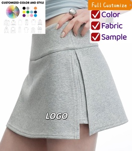 Minifalda deportiva sexy y moderna para mujer, estilo Y2K, con logo bordado, diseño entrecruzado y abertura, tipo skort/camiseta deportiva. - Product Image 1
