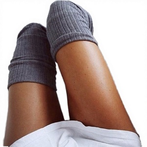 Calcetines de Vestir Negros hasta la Rodilla, a Rayas, Transpirables, Antideslizantes, de Punto, para Uso Diario en Otoño - Product Image 3