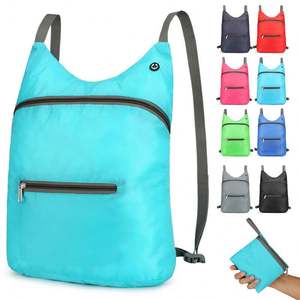 Sac de sport en polyester à cordon de serrage, personnalisé en usine, imperméable, durable, avec poches, pour le football, le basketball et l'entraînement - Product Image 2