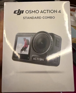 Caméra d'action 4K120fps étanche Action 4 Adventure avec double écran, support à dégagement rapide et batterie de 160 minutes pour les sports de plein air - Product Image 1