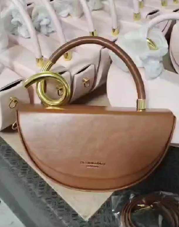 Women Saddle Bag Luxury Wholesales Ladies