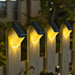 Luces Solares LED para Cercas 3000/6000K Blanco Cálido, Lámpara de Pared para Jardín Interior, Cuerpo de Aluminio, Montaje Superficial, Garantía de 2 Años, CRI 90 Ra90 - Product Image 1