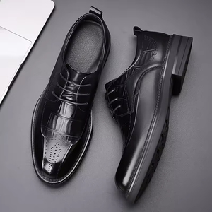 Zapatos Oxford de cuero genuino de alta gama, estilo británico, formales, con cordones, para hombre, con punta en pico, hechos a mano, antideslizantes, para novio. - Product Image 1