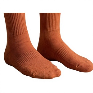 Calcetines Deportivos FONILBEST para Hombre, Blancos, 100% Algodón, Transpirables, con Estampado por Transferencia de Calor, Sólidos, para Uso Diario, Ecológicos - Product Image 1