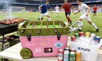 Glacière à roulettes HSP 60L avec table de jeu intégrée, étanche et isotherme pour le camping, les pique-niques et la conservation des aliments