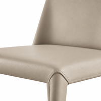 Chaise de salle à manger rembourrée sans accoudoirs avec dossier incurvé et pieds effilés, siège rembourré, chaise d'appoint beige moderne et minimaliste