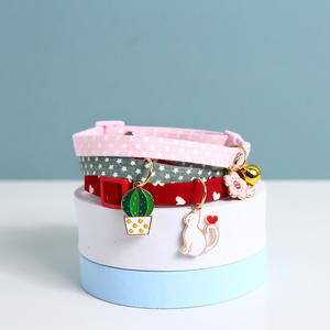 Collar Acolchado de Poliéster con Estampado de Dibujos Animados, Hebilla de Seguridad, Cintas Brillantes para Perros y Gatos, para Todas las Estaciones - Product Image 6