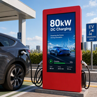 Estación de Carga Rápida de CC de 80kW con Pantalla Publicitaria de 55 Pulgadas, IP55, Resistente al Agua para Exteriores, para Estacionamientos Comerciales y Sitios de Venta Minorista