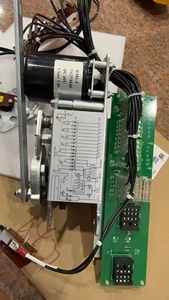 Contrôleur de mécanisme de relais moteur pour interrupteur RM6 51009476FA 24VDC 51007192FC 48VDC 110V 51007192FG 220-230VAC - Product Image 2