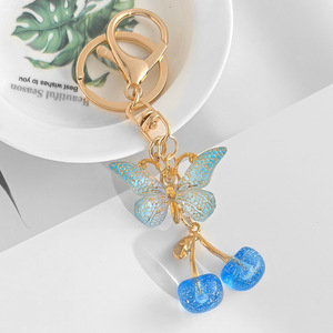 Porte-clés tendance en résine plastique, best-seller, en forme de cœur, papillon, cerise, pendentif de sac, fruit, cadeau pour clés de voiture - Product Image 3