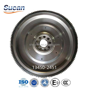 <span class=keywords><strong>Volant</strong></span> <span class=keywords><strong>moteur</strong></span> d'origine 430MM 137T 9 trous OE13450-2451 adapté aux camions HINO - Product Image 1