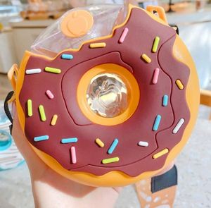 Botella de Agua con Forma de Donut para Niños, Botellas de Agua de Plástico Divertidas con Forma de Donut para Niños - Product Image 1