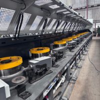 Machine industrielle automatique de tréfilage de fil d'acier pour une production à haut rendement