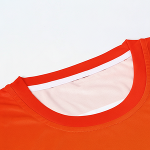 ชุดฟุตบอลผู้ใหญ่แบบสั้นแขนสั้นระบายอากาศได้ดี ดีไซน์ใหม่ 2024 แบบซับลิเมชั่นสั่งทำได้ ผ้าโพลีเอสเตอร์ 100% สำหรับทุกเพศ - Product Image 1