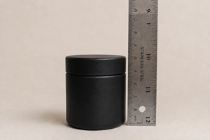 Pot cosmétique noir en plastique, cylindrique, avec couvercle à vis, en PP, finition mate - Product Image 6