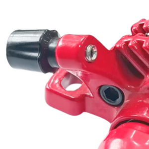 Pinza de freno para patinete eléctrico fácil de instalar para Xiaomi - Diseño compacto Negro/Rojo - Product Image 5