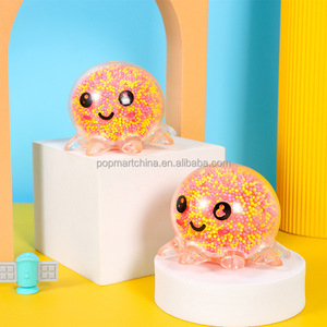 Jouets mignons en gros à presser : Pieuvre lumineuse à activation par la pression avec balle anti-stress en TPR – Jouets uniques pour le soulagement du stress - Product Image 5