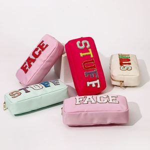 Vente en gros Trousse cosmétique léopard Pochette cosmétique en nylon entièrement imprimée Pochette <span class=keywords><strong>de</strong></span> voyage à fermeture éclair Organisateur <span class=keywords><strong>de</strong></span> <span class=keywords><strong>toilette</strong></span> Trousse <span class=keywords><strong>de</strong></span> voyage pour maquillage - Product Image 5