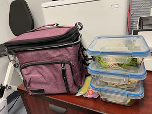 Bolsa Térmica de Muestra Gratuita con Asa para Llevar en la Mano y Correa para el Hombro para Hombres y Mujeres - Product Image 2