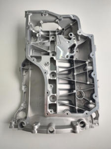 Ea888 GEN 3自動車部品オイルサンプ06K103603CRエンジンスペアパーツオイルパンAudi A3 Q3 VW CC 2018-2022 GOLF MAGOTAN CC用 - Product Image 4