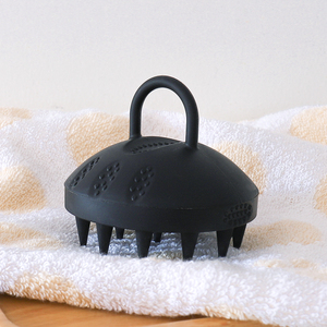 Black Silicone Head Scalp Massage <b>Brush</b> <b>Round</b> Hair Washing <b>Brush</b> Hair Shampoo <b>Brush</b> Scalp Massager - Product Image 2