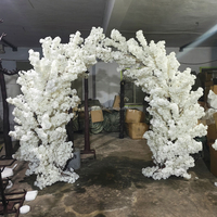 S0623 Arche de fleurs artificielles en cerisier rose et blanc de 7 à 10 pieds pour décoration de fête et de mariage, vente en gros