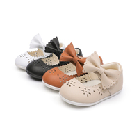 Nouvelles Ballerines Souples Beige Abricot pour Bébés Filles à Bout Rond Fermé, avec Motifs Floraux Découpés au Laser et Nœud Délicat, Idéales pour Cérémonies Familiales