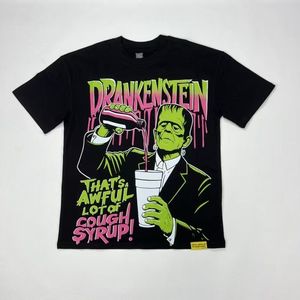T-shirt da uomo in 100% cotone lavorato a maglia a maniche corte con stampa di personaggi <span class=keywords><strong>horror</strong></span> e tipografia audace per lo streetwear retrò di Los Angeles - Product Image 1