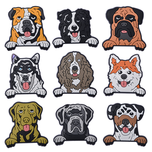Nouveauté 2026 : Breloques pour chaussures de chien, style dessin animé japonais, pour sabots, sacs à dos, décoration de chaussons en caoutchouc et chaussures - Product Image 5