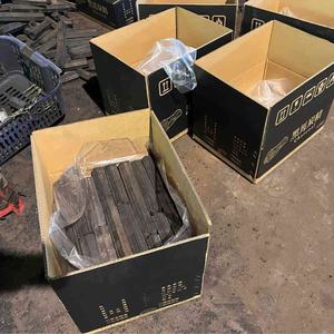 Carbón Vegetal Hexagonal de Alta Temperatura 7800 Kcal, Caja de 12 kg, Grado A para Salón de Hookah - Product Image 3