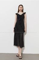 Robe de vacances style français Nicecover, col en V, volants, bretelles à nouer, fente, fines bretelles spaghetti, coupe ajustée, noire
